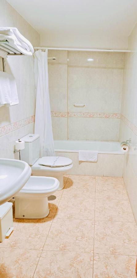 Hotel Alameda Вилавичоза Екстериор снимка