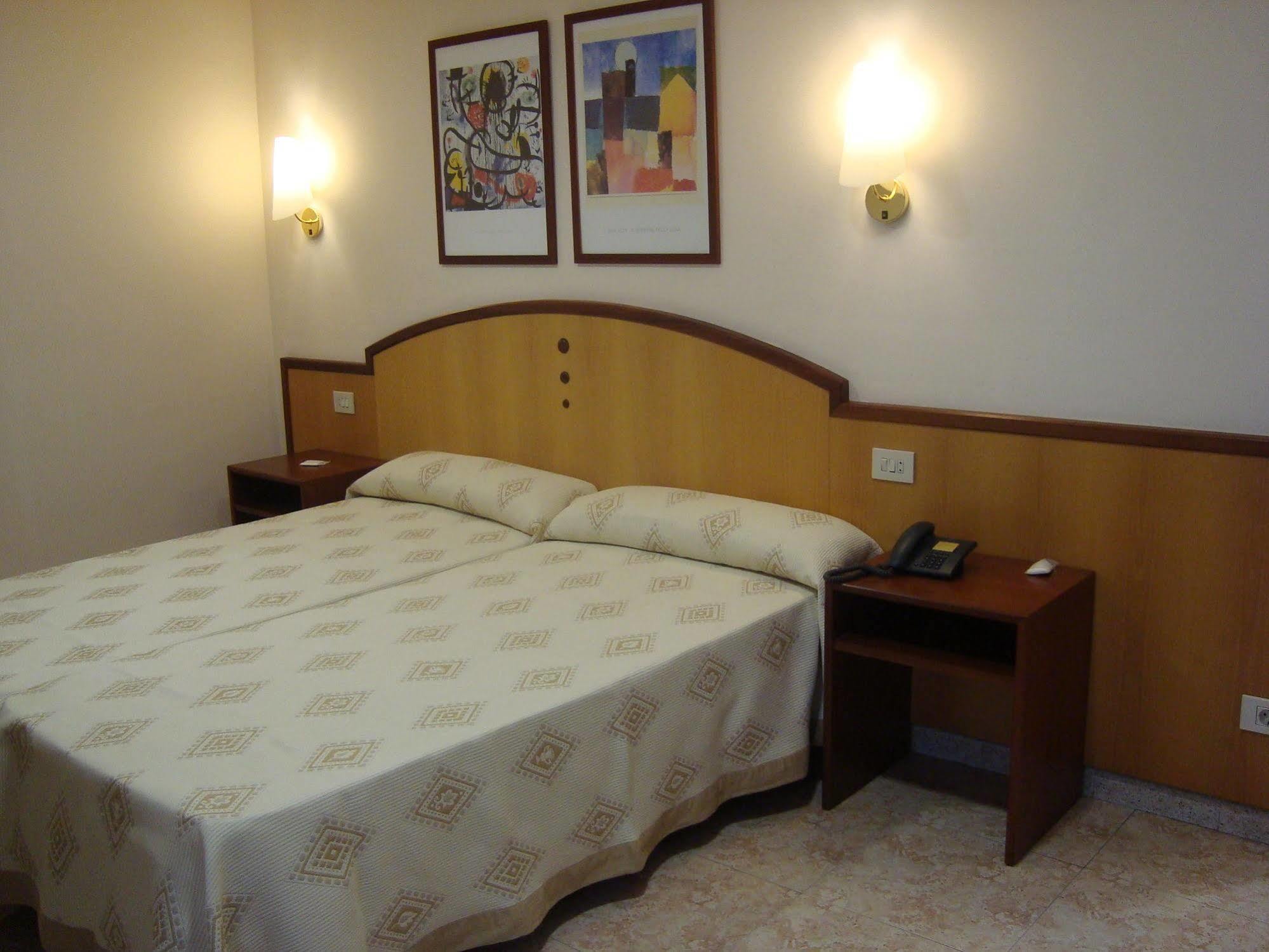 Hotel Alameda Вилавичоза Екстериор снимка